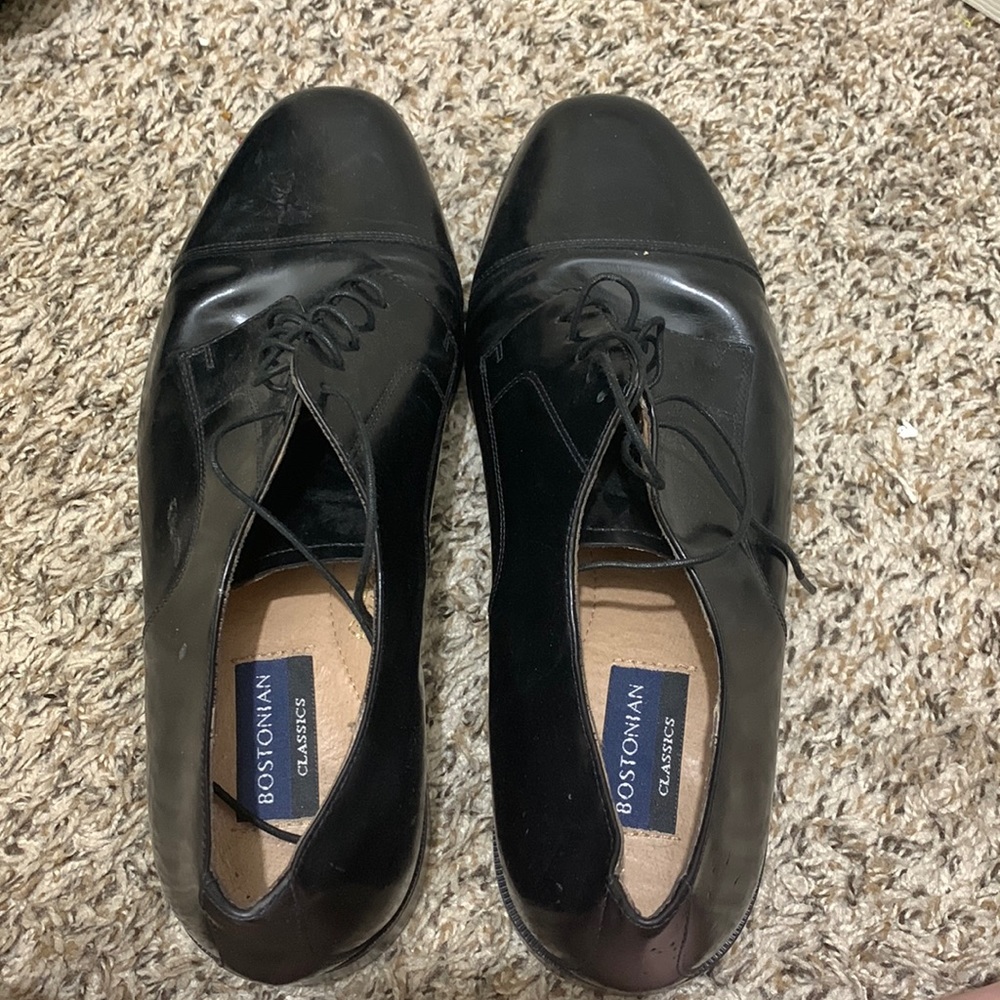 Bostonian Classics first flex dress shoes, Black with laces